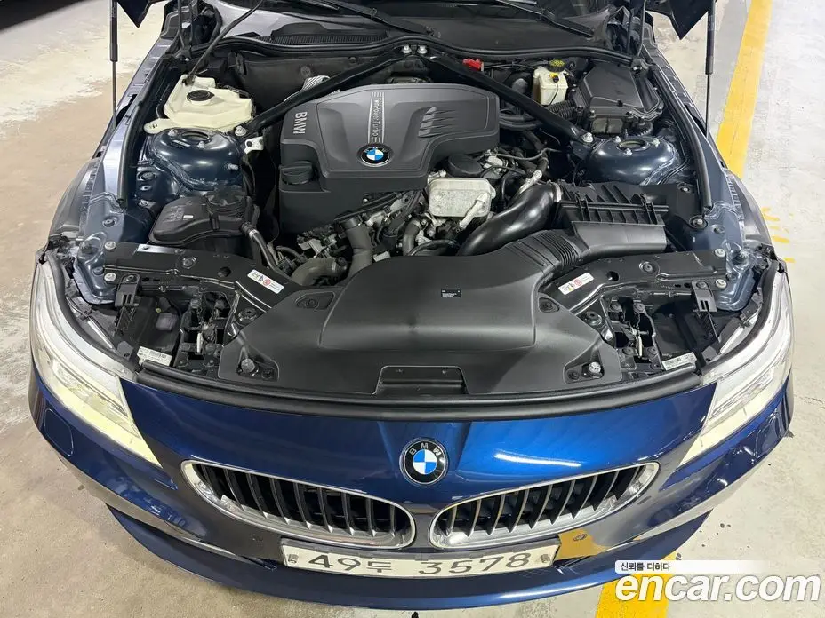 BMW Z4 2014 2.0 автомат (гидро), фото 18 BMW Z4 2014 2.0 автомат (гидро), фото 18