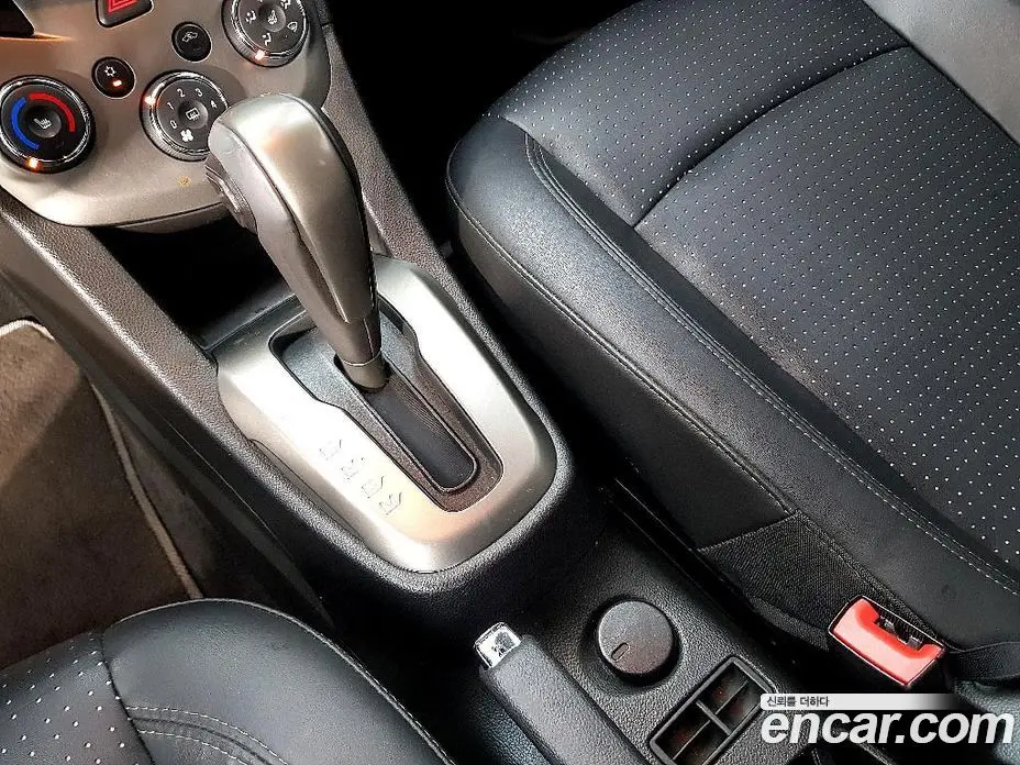 Chevrolet Aveo 2014 1.6 автомат (гидро), фото 16