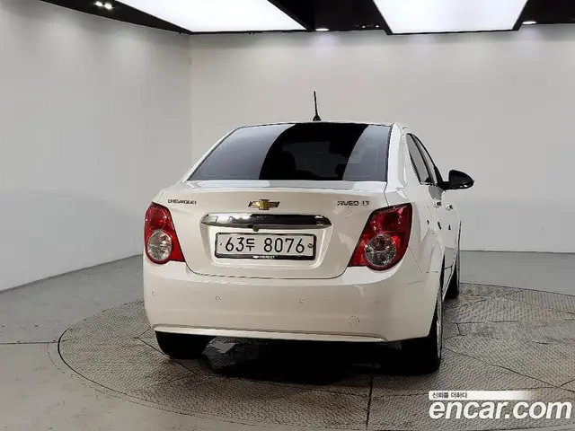 Chevrolet Aveo 2014 1.6 автомат (гидро), миниатюра 3