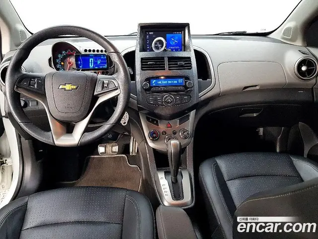 Chevrolet Aveo 2014 1.6 автомат (гидро), миниатюра 5