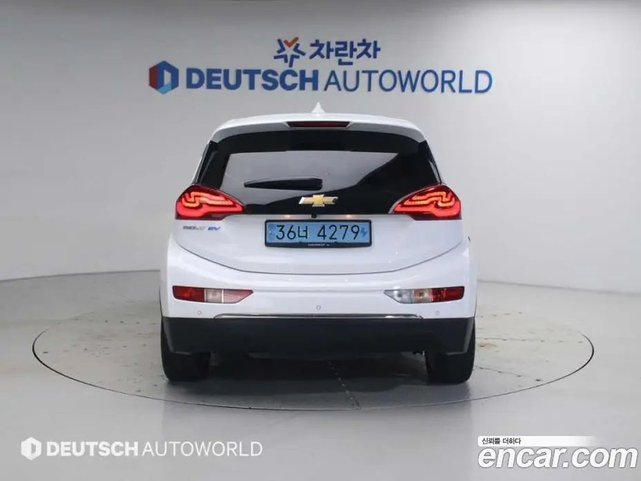 Chevrolet Bolt EV 2018 автомат (гидро), фото 4 Chevrolet Bolt EV 2018 автомат (гидро), фото 4