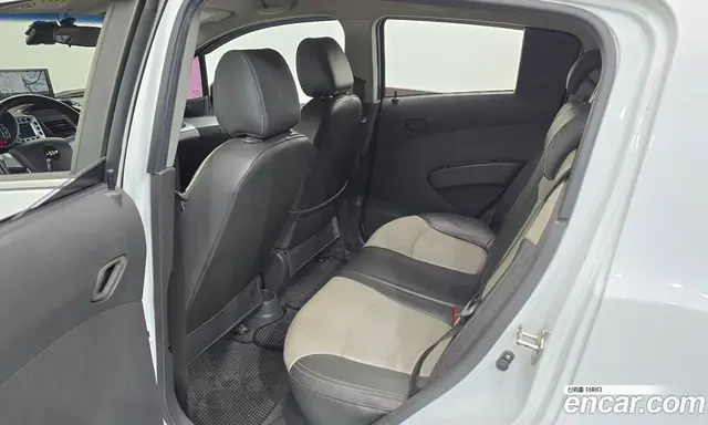 Chevrolet Spark 2011 1.0 автомат (гидро), миниатюра 11