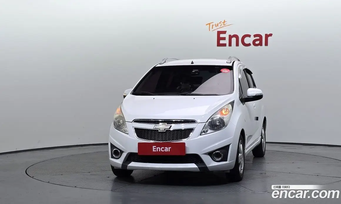 Chevrolet Spark 2011 1.0 автомат (гидро), фото 3