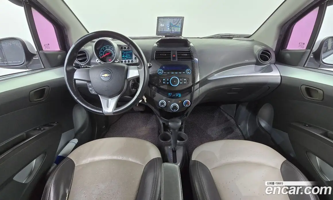 Chevrolet Spark 2011 1.0 автомат (гидро), фото 7
