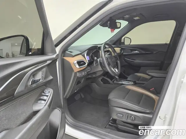Chevrolet TrailBlazer 2022 1.3 автомат (гидро), миниатюра 9