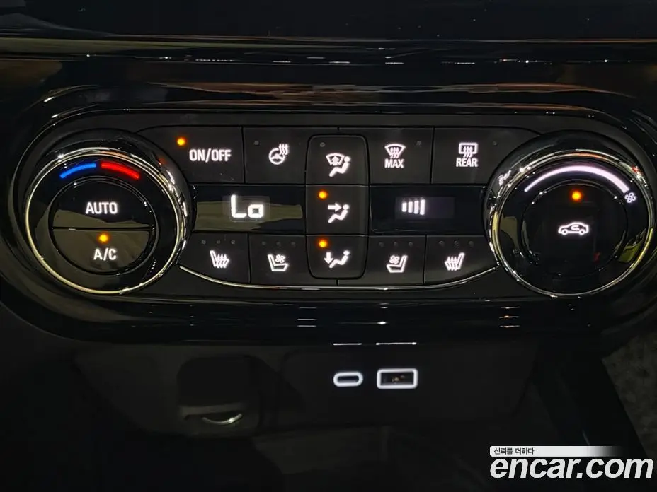 Chevrolet Trax 2023 1.2 автомат (гидро), фото 11