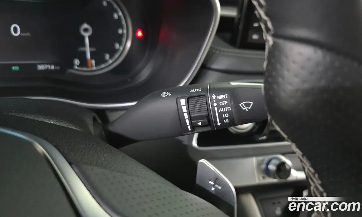 Genesis G70 2021 2.0 автомат (гидро), фото 18 Genesis G70 2021 2.0 автомат (гидро), фото 18
