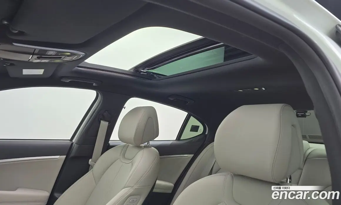 Genesis G70 2021 2.0 автомат (гидро), фото 19 Genesis G70 2021 2.0 автомат (гидро), фото 19