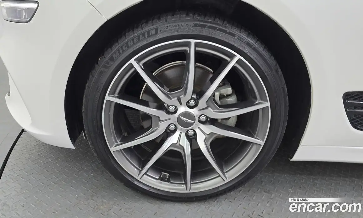 Genesis G70 2021 2.0 автомат (гидро), фото 5 Genesis G70 2021 2.0 автомат (гидро), фото 5