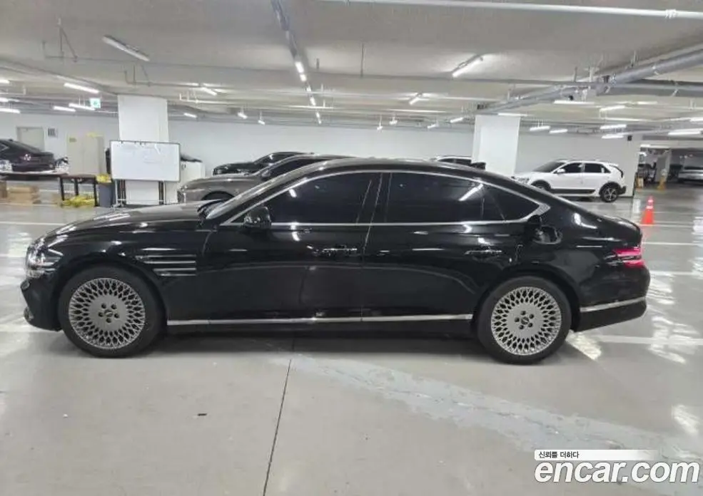 Genesis G80 2023 2.5 автомат (гидро), фото 5 Genesis G80 2023 2.5 автомат (гидро), фото 5