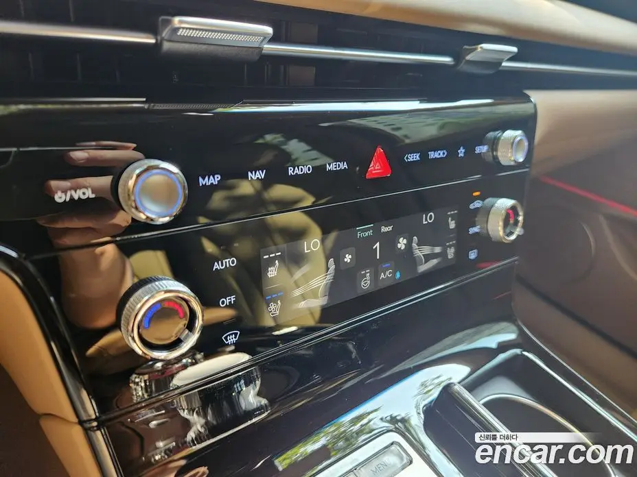 Genesis G80 2025 2.5 автомат (гидро), фото 13 Genesis G80 2025 2.5 автомат (гидро), фото 13