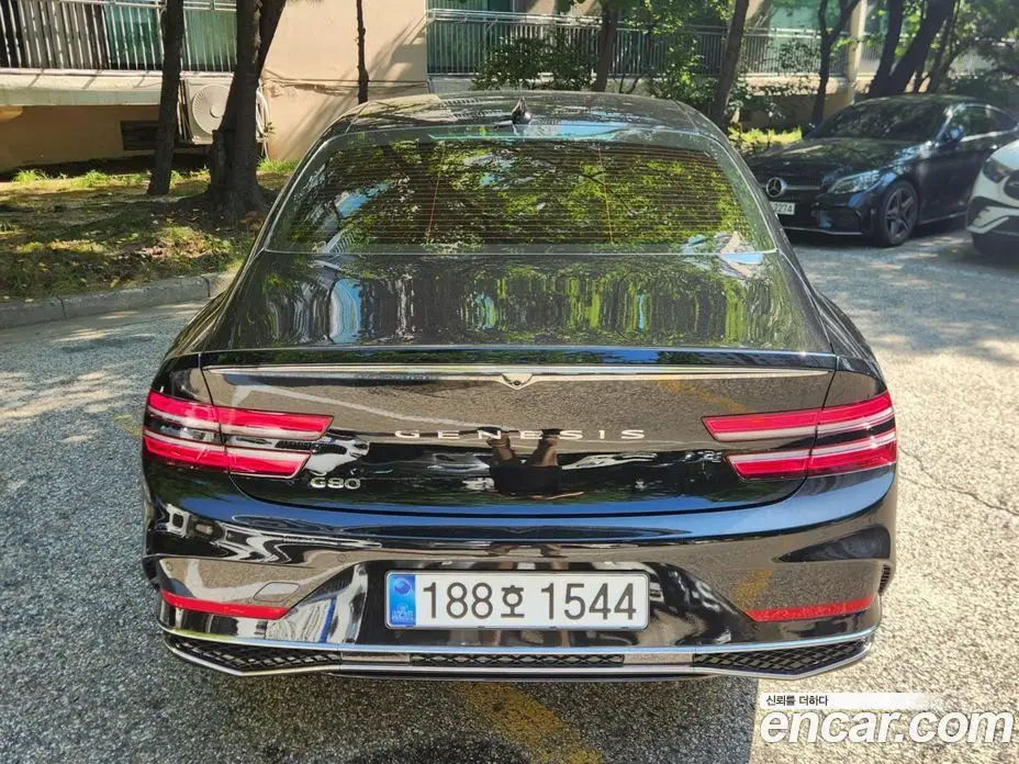 Genesis G80 2025 2.5 автомат (гидро), фото 4 Genesis G80 2025 2.5 автомат (гидро), фото 4
