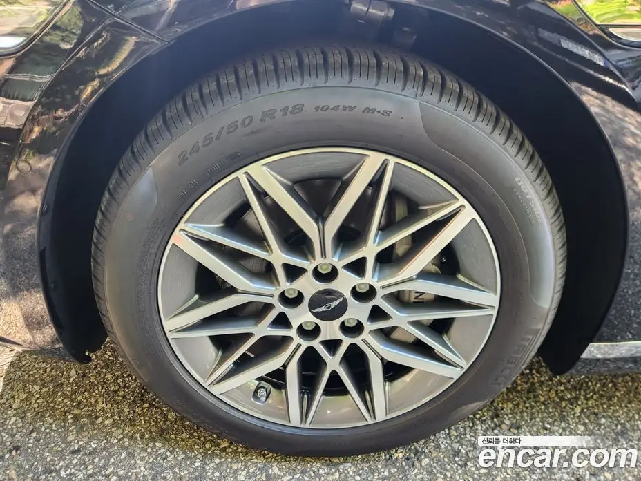 Genesis G80 2025 2.5 автомат (гидро), фото 5 Genesis G80 2025 2.5 автомат (гидро), фото 5
