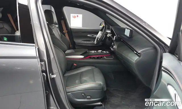 Genesis GV70 2022 2.5 автомат (гидро), миниатюра 11 Genesis GV70 2022 2.5 автомат (гидро), миниатюра 11