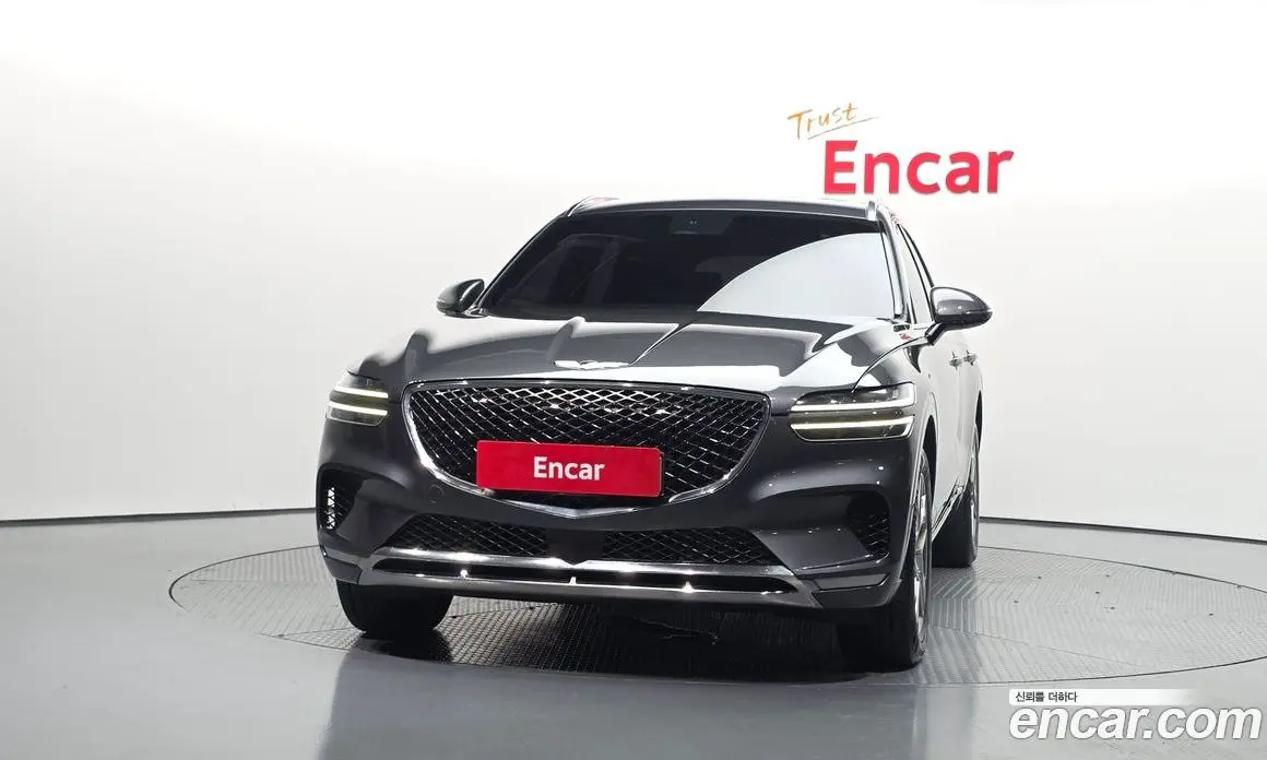 Genesis GV70 2022 2.5 автомат (гидро), фото 3 Genesis GV70 2022 2.5 автомат (гидро), фото 3