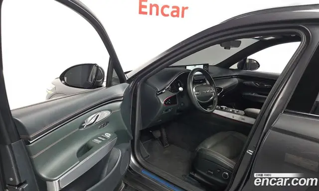 Genesis GV70 2022 2.5 автомат (гидро), миниатюра 10 Genesis GV70 2022 2.5 автомат (гидро), миниатюра 10