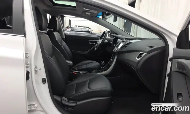 Hyundai Avante 2013 1.6 автомат (гидро), миниатюра 11 Hyundai Avante 2013 1.6 автомат (гидро), миниатюра 11