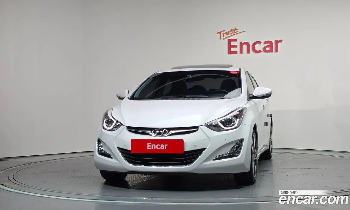 Hyundai Avante 2013 1.6 автомат (гидро), фото 3 Hyundai Avante 2013 1.6 автомат (гидро), фото 3