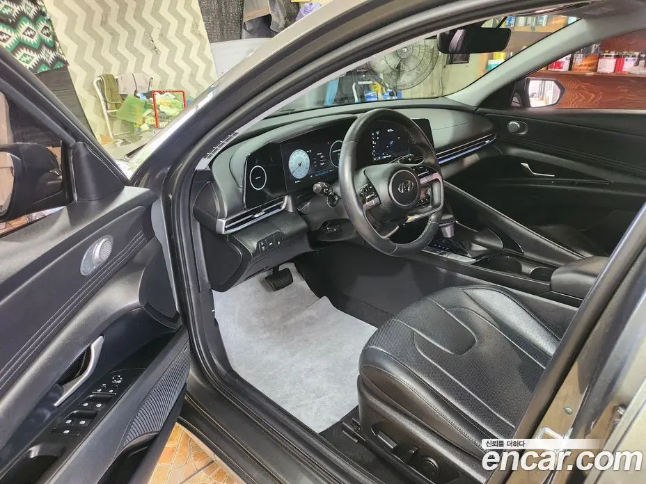 Hyundai Avante 2023 1.6 автомат (гидро), фото 12 Hyundai Avante 2023 1.6 автомат (гидро), фото 12