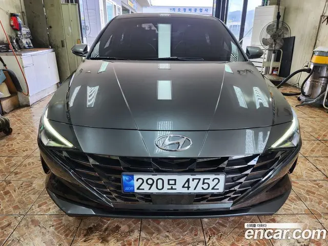 Hyundai Avante 2023 1.6 автомат (гидро), миниатюра 3 Hyundai Avante 2023 1.6 автомат (гидро), миниатюра 3