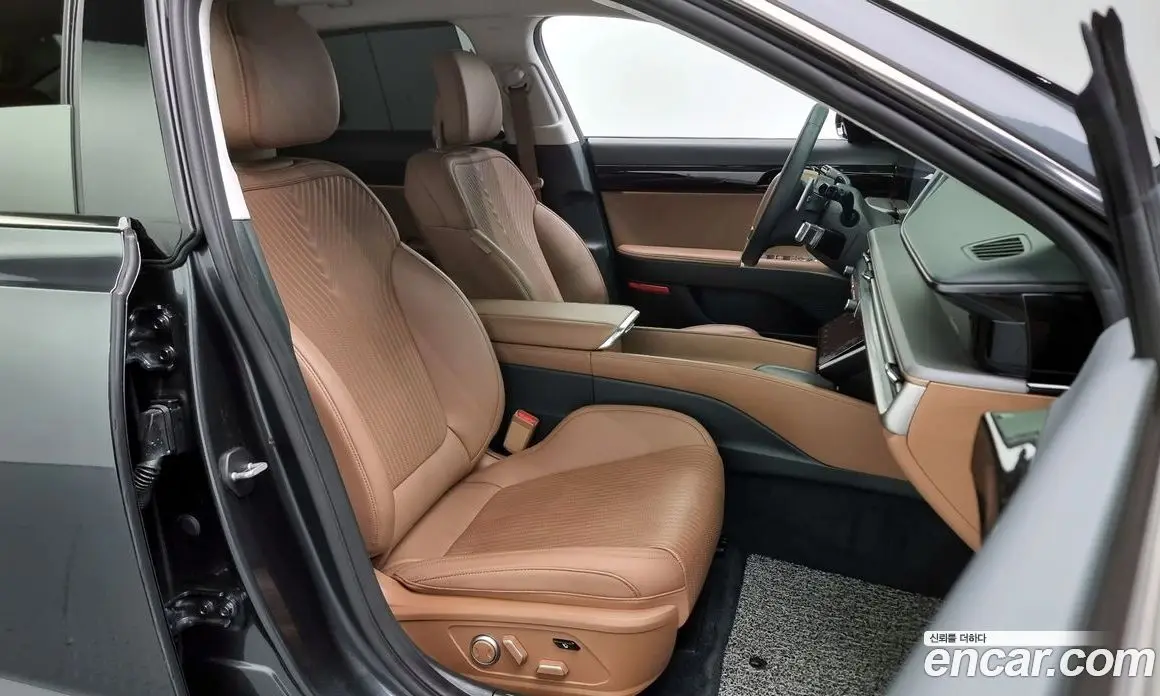 Hyundai Grandeur 2023 1.6 автомат (гидро), фото 10 Hyundai Grandeur 2023 1.6 автомат (гидро), фото 10