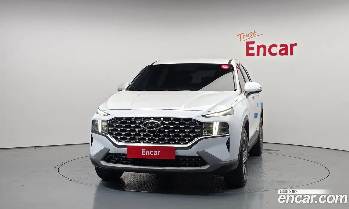 Hyundai Santa Fe 2022 2.2 автомат (гидро), фото 3 Hyundai Santa Fe 2022 2.2 автомат (гидро), фото 3