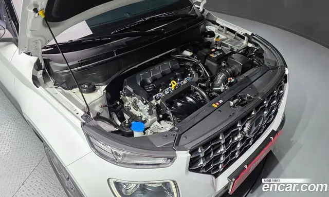 Hyundai Venue 2023 1.6 автомат (гидро), миниатюра 6 Hyundai Venue 2023 1.6 автомат (гидро), миниатюра 6