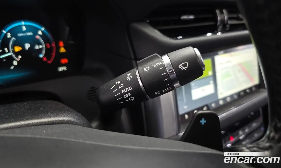 Jaguar XF 2016 2.0 автомат (гидро), фото 17