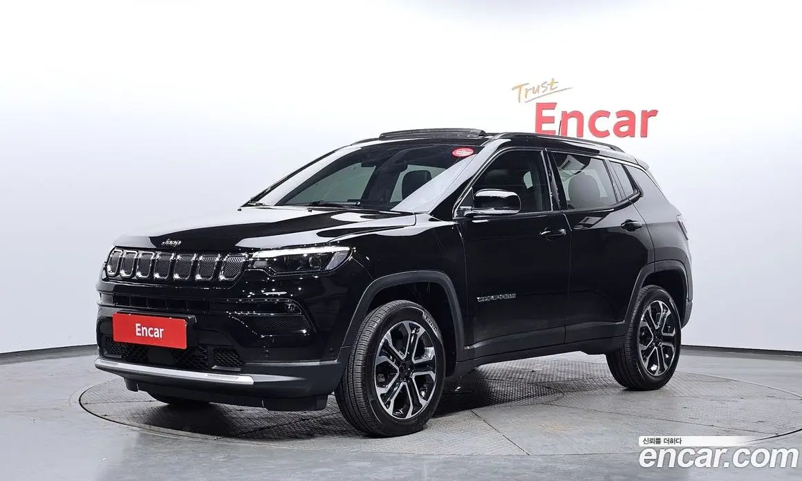 Jeep Compass 2022 2.4 автомат (гидро), фото 1 Jeep Compass 2022 2.4 автомат (гидро), фото 1
