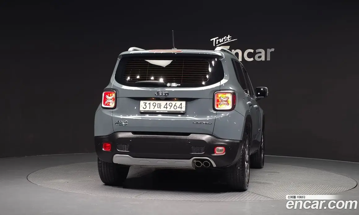 Jeep Renegade 2016 2.0 автомат (гидро), фото 4
