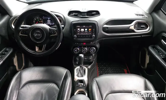 Jeep Renegade 2016 2.0 автомат (гидро), миниатюра 7