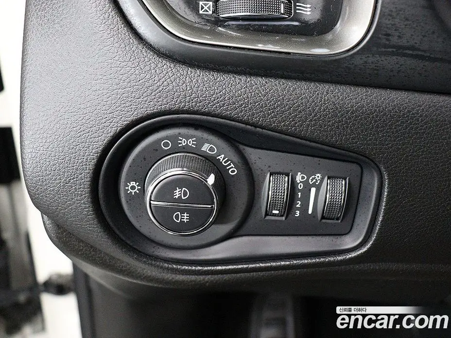 Jeep Renegade 2022 1.3 автомат (гидро), фото 13