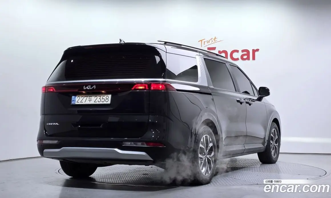 Kia Carnival 2023 3.5 автомат (гидро), фото 2 Kia Carnival 2023 3.5 автомат (гидро), фото 2