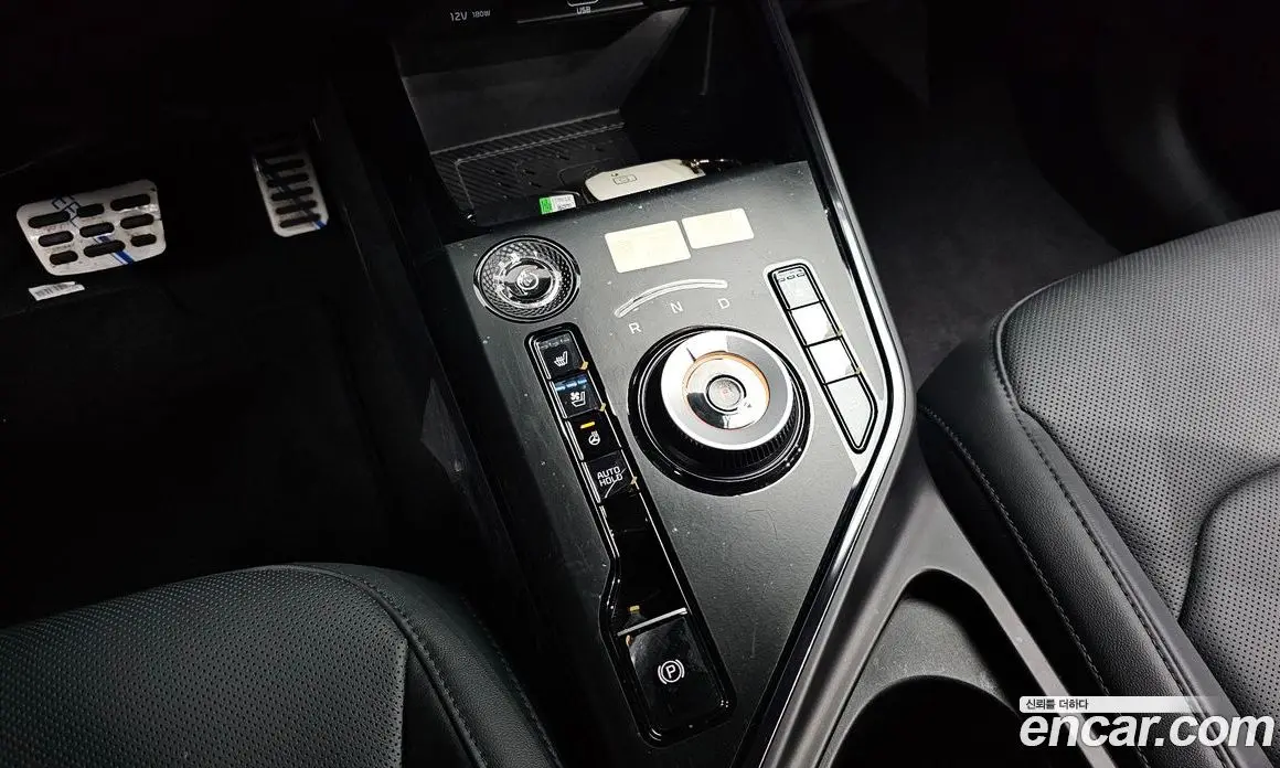 Kia Niro 2025 0.2 автомат (гидро), фото 9 Kia Niro 2025 0.2 автомат (гидро), фото 9