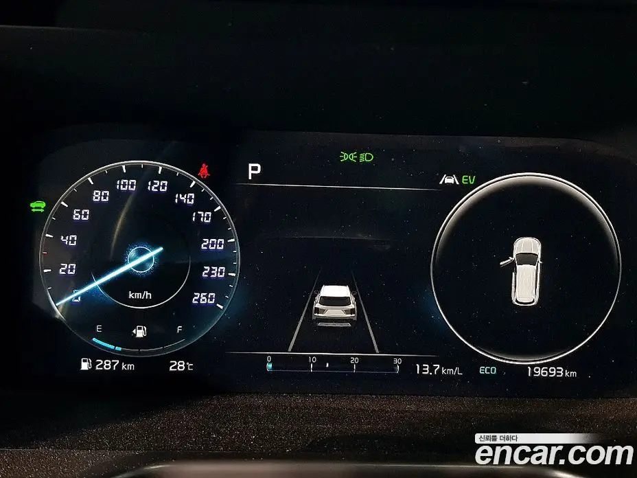 Kia Sorento 2023 1.6 автомат (гидро), фото 8 Kia Sorento 2023 1.6 автомат (гидро), фото 8