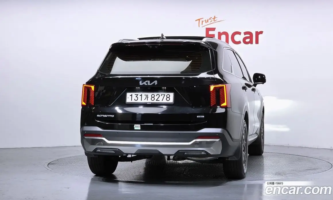 Kia Sorento 2024 1.6 автомат (гидро), фото 4 Kia Sorento 2024 1.6 автомат (гидро), фото 4
