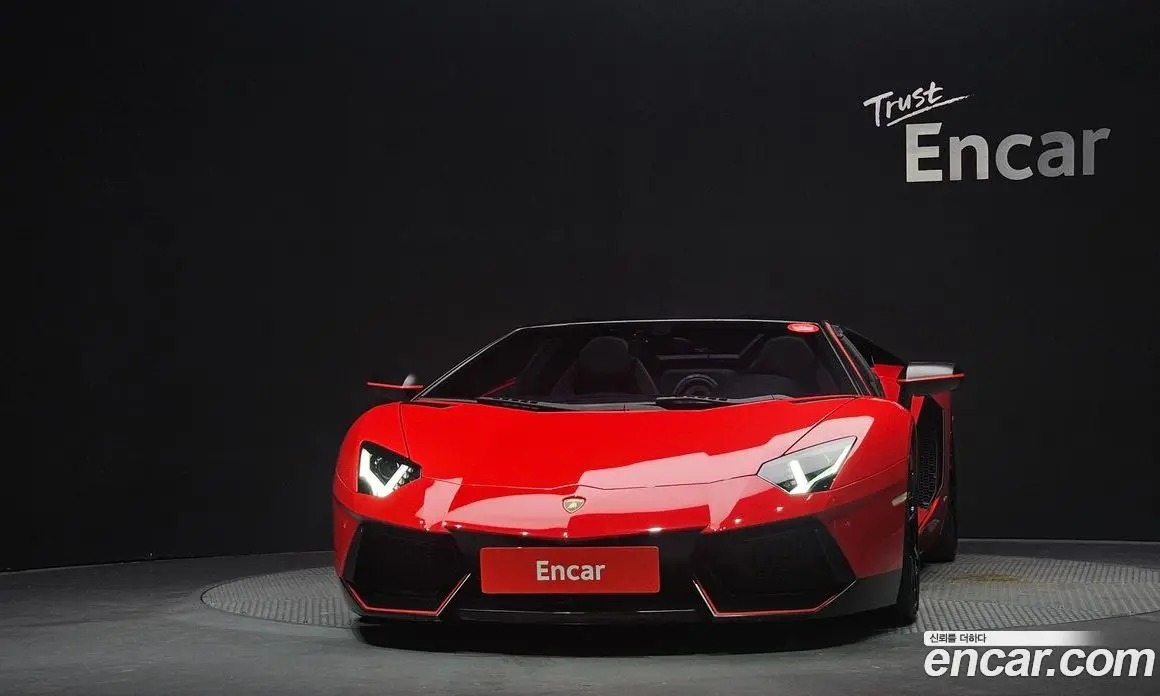 Lamborghini Aventador 2016 6.5 автомат (гидро), фото 20 Lamborghini Aventador 2016 6.5 автомат (гидро), фото 20