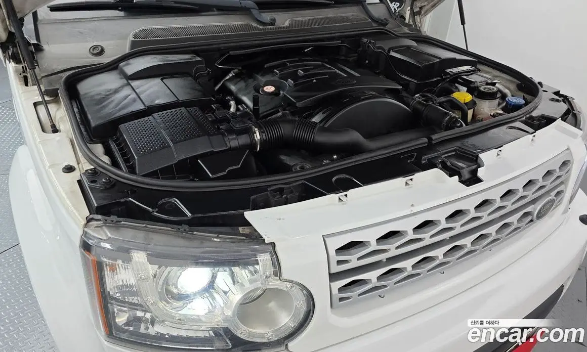 Land Rover Discovery 2013 3.0 автомат (гидро), фото 6 Land Rover Discovery 2013 3.0 автомат (гидро), фото 6