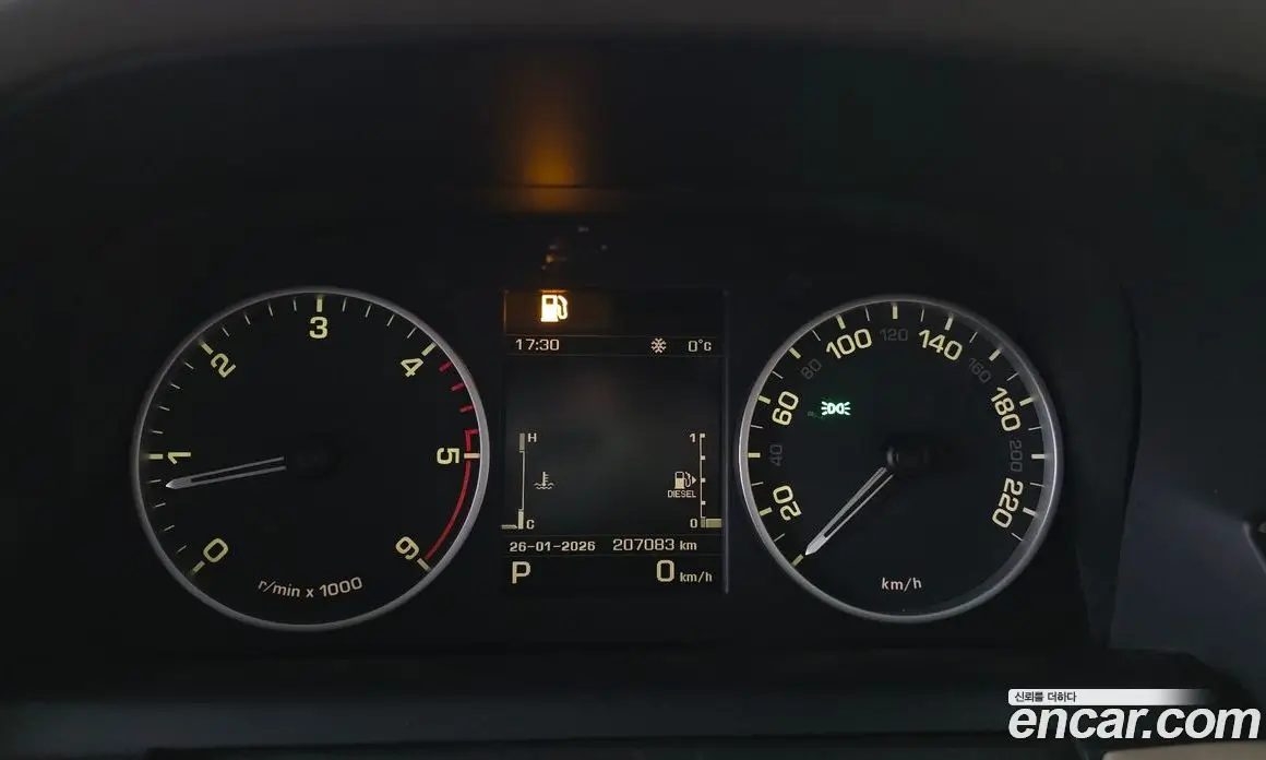 Land Rover Discovery 2013 3.0 автомат (гидро), фото 8 Land Rover Discovery 2013 3.0 автомат (гидро), фото 8
