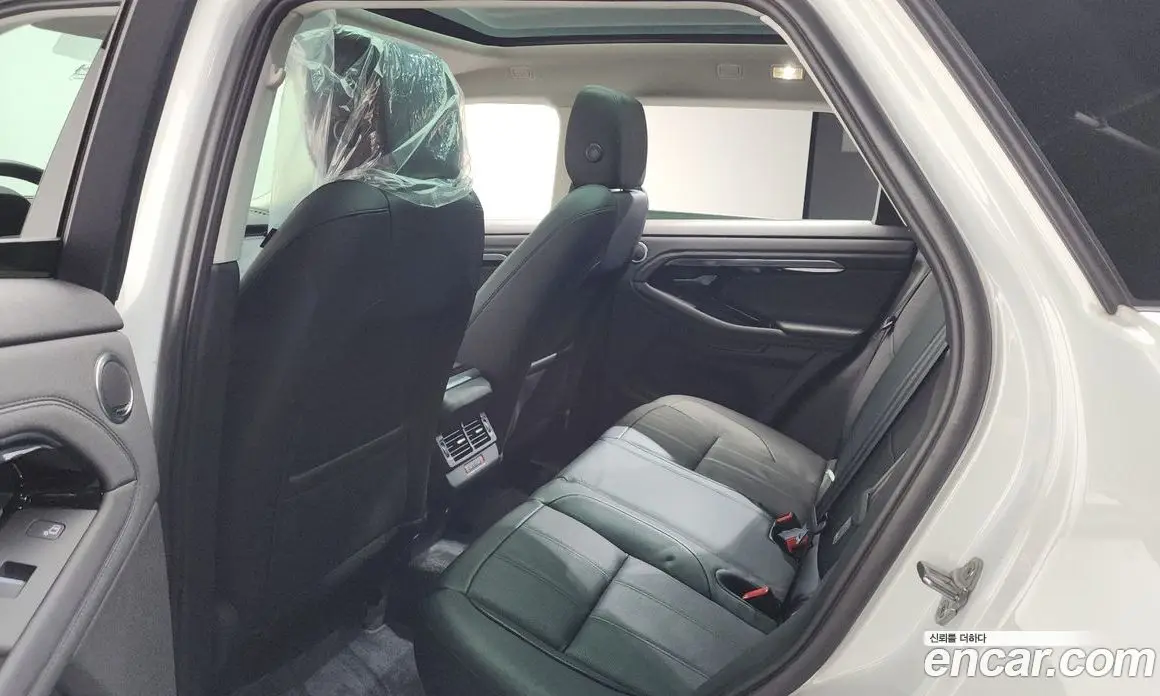 Land Rover Range Rover Evoque 2019 2.0 автомат (гидро), фото 11 Land Rover Range Rover Evoque 2019 2.0 автомат (гидро), фото 11