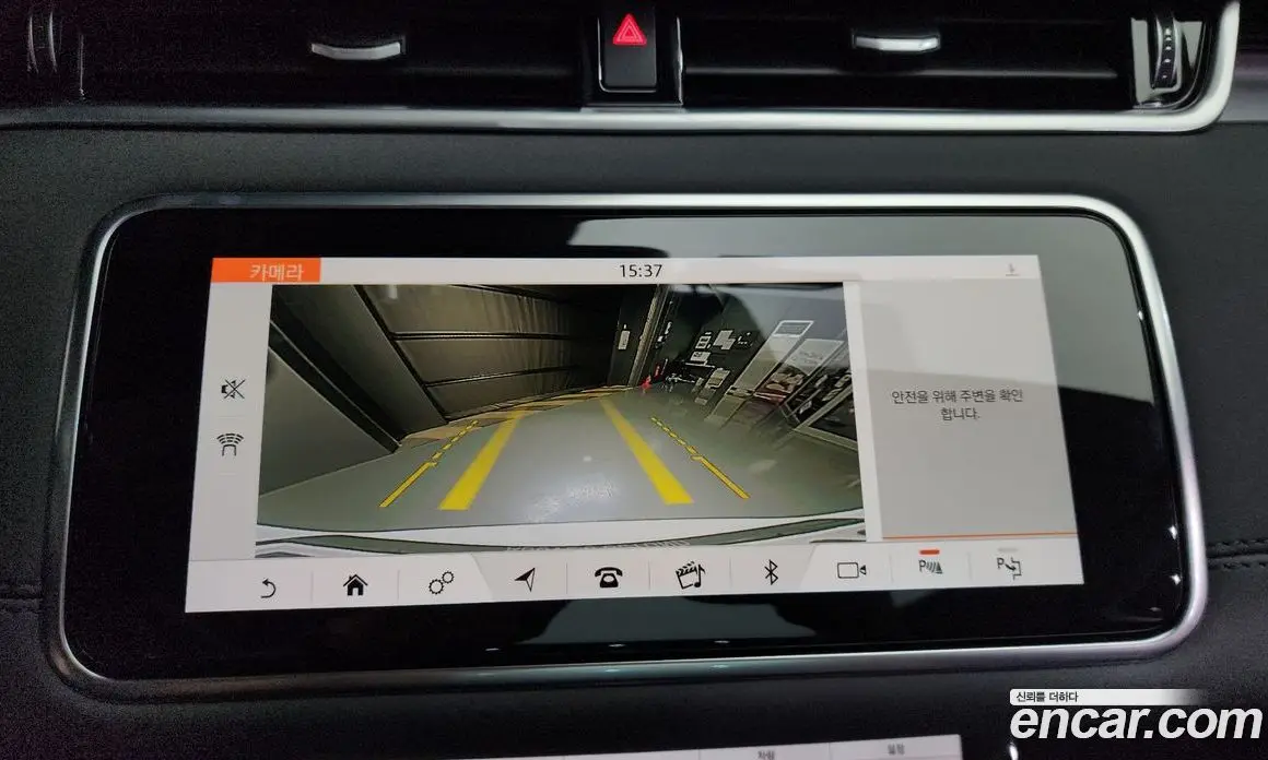 Land Rover Range Rover Evoque 2019 2.0 автомат (гидро), фото 15 Land Rover Range Rover Evoque 2019 2.0 автомат (гидро), фото 15