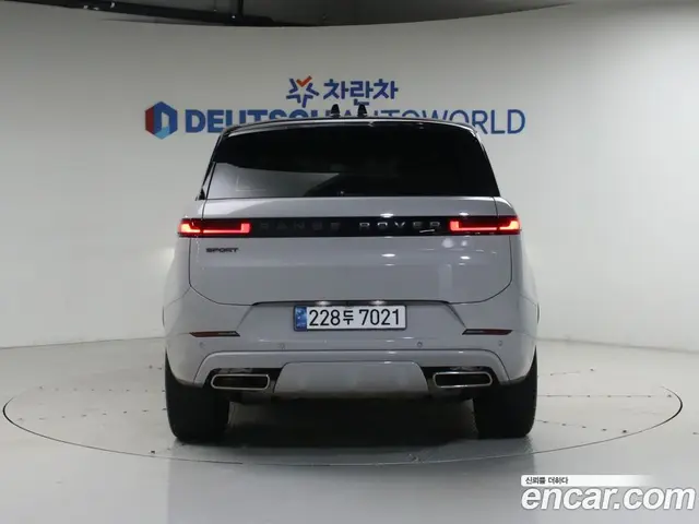 Land Rover Range Rover Sport 2025 3.0 автомат (гидро), миниатюра 4 Land Rover Range Rover Sport 2025 3.0 автомат (гидро), миниатюра 4
