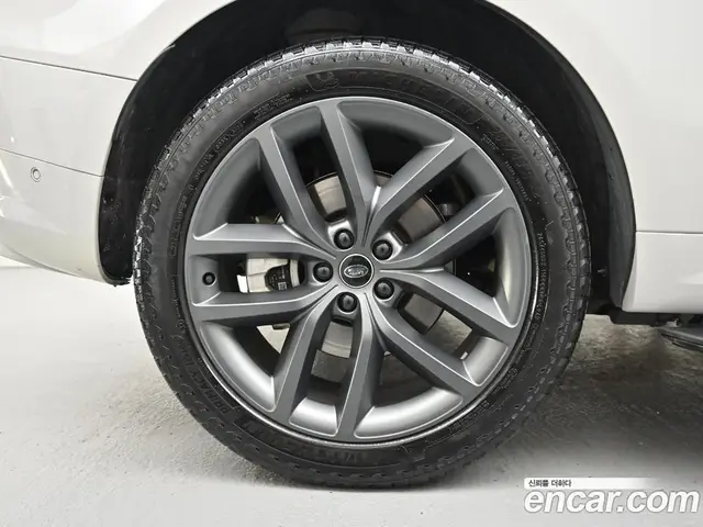 Land Rover Range Rover Sport 2025 3.0 автомат (гидро), миниатюра 5 Land Rover Range Rover Sport 2025 3.0 автомат (гидро), миниатюра 5