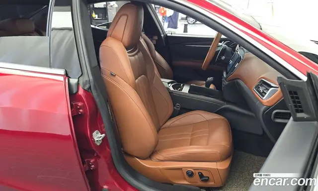 Maserati Ghibli 2018 3.0 автомат (гидро), миниатюра 12