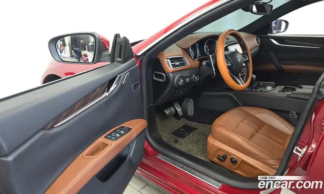 Maserati Ghibli 2018 3.0 автомат (гидро), миниатюра 10