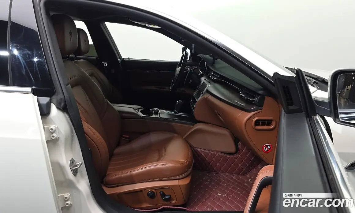 Maserati Quattroporte 2016 3.0 автомат (гидро), фото 11