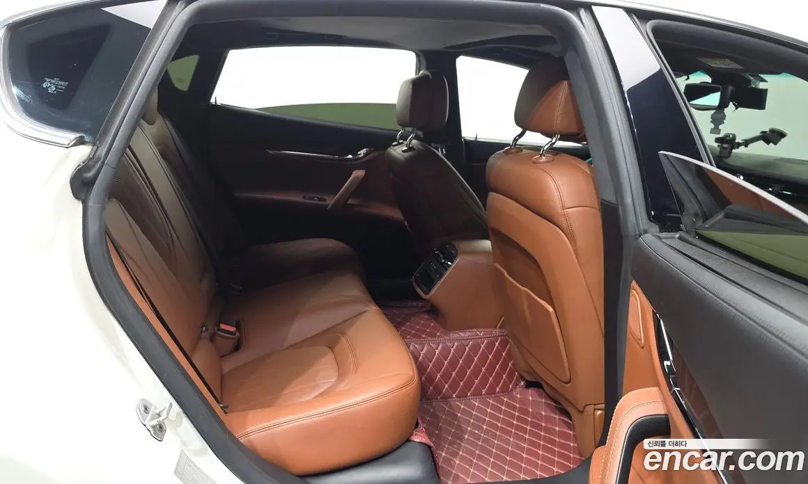 Maserati Quattroporte 2016 3.0 автомат (гидро), фото 12