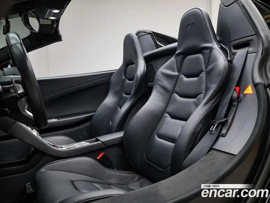 McLaren 650S 2015 3.8 автомат (гидро), фото 9