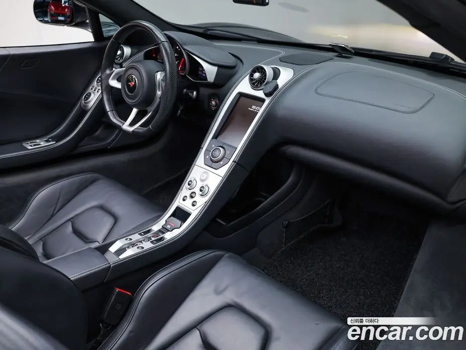 McLaren 650S 2015 3.8 автомат (гидро), фото 10