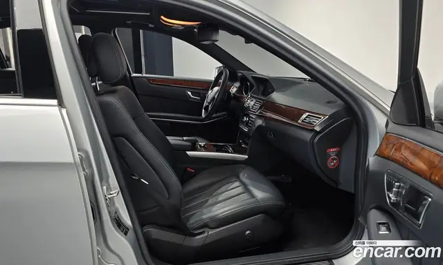 Mercedes-Benz E-Class 2013 3.5 автомат (гидро), миниатюра 11